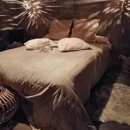 Bed & Breakfast Le Hangar Des Voyageurs Petit-Halleux