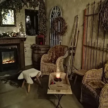 Bed & Breakfast Le Hangar Des Voyageurs *